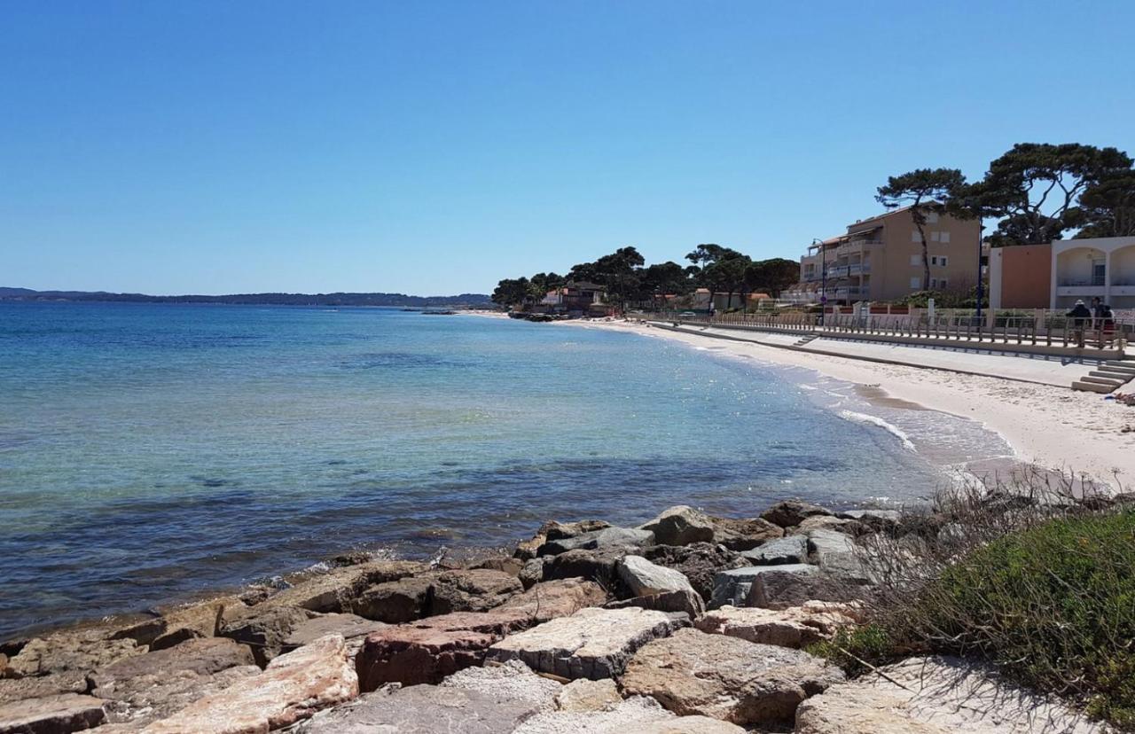 Leflamantduport Hyeres Exterior photo